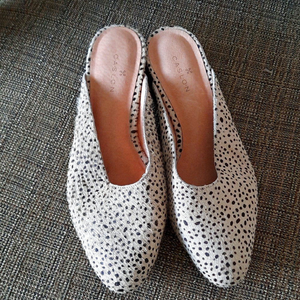 Brand new slip on Ethiopian leather super hip
